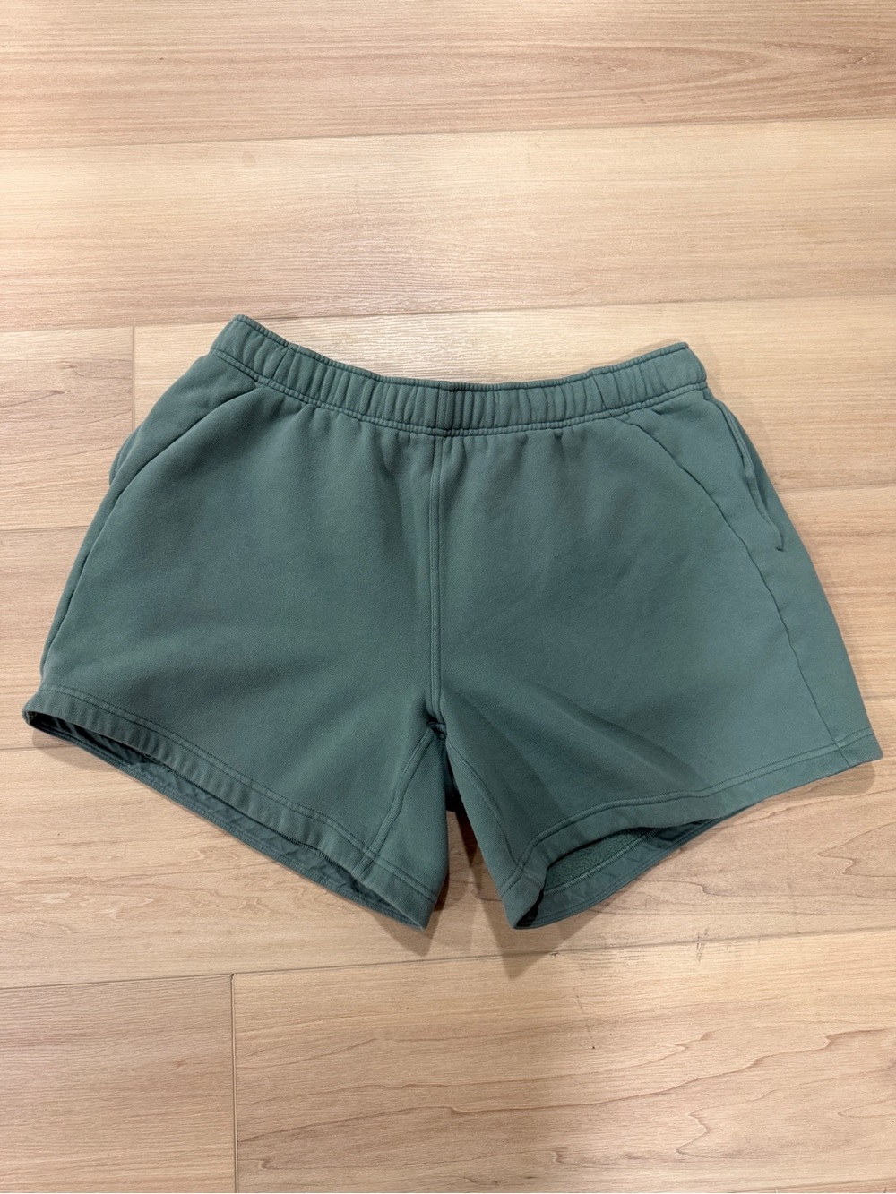 Scuba Mid-Rise Oversized Short 7"—Size XL